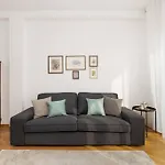 Enjoy Home - Appartamento Signorile Con Vista